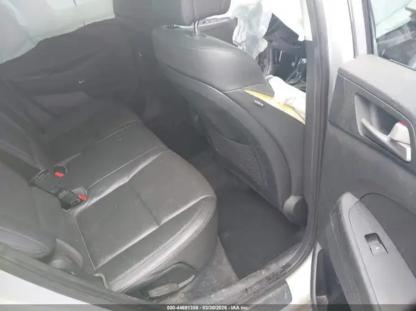 KM8J33A41JU683282 2018 HYUNDAI TUCSON - Image 8