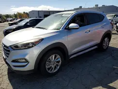 KM8J33A41JU684917 2018 HYUNDAI TUCSON