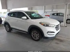 KM8J33A41JU692550 2018 HYUNDAI TUCSON