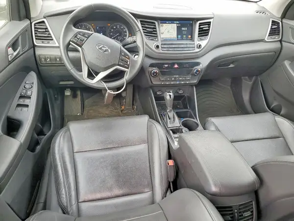 KM8J33A41JU705023 2018 HYUNDAI TUCSON - Image 8
