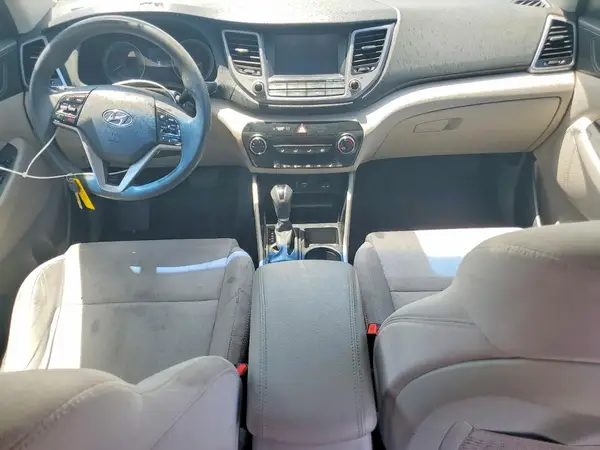 KM8J33A41JU708293 2018 HYUNDAI TUCSON - Image 8