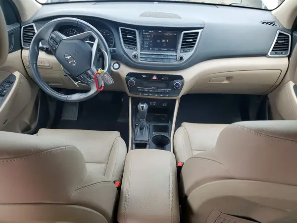 KM8J33A41JU716734 2018 HYUNDAI TUCSON - Image 8