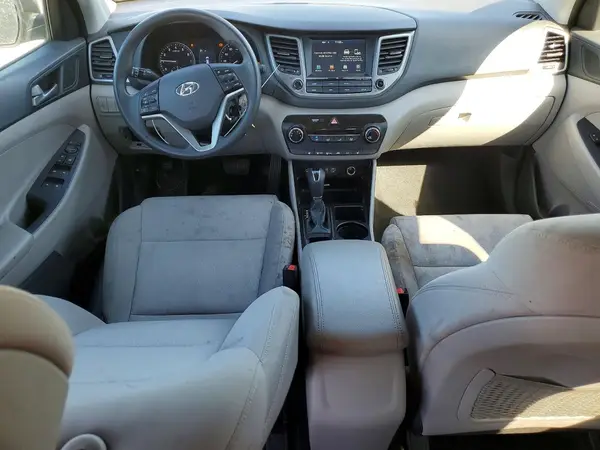 KM8J33A41JU716989 2018 HYUNDAI TUCSON - Image 8