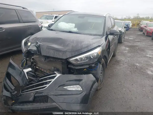 KM8J33A41JU729127 2018 HYUNDAI TUCSON - Image 2