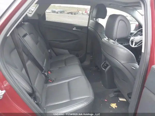 KM8J33A41JU796794 2018 HYUNDAI TUCSON - Image 8