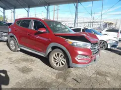 KM8J33A41JU824934 2018 HYUNDAI TUCSON
