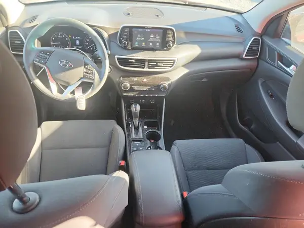 KM8J33A41KU005469 2019 HYUNDAI TUCSON - Image 8