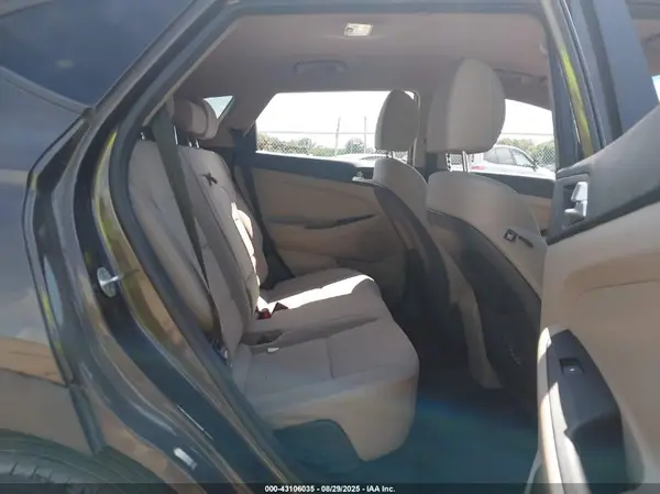 KM8J33A41KU950776 2019 HYUNDAI TUCSON - Image 8