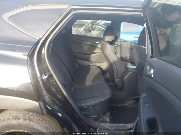KM8J33A41LU111048 2020 HYUNDAI TUCSON - Image 8