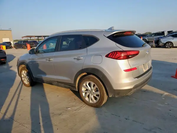 KM8J33A41LU127668 2020 HYUNDAI TUCSON - Image 2