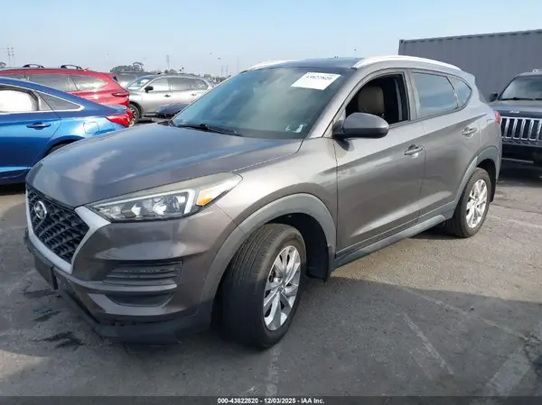 KM8J33A41LU177745 2020 HYUNDAI TUCSON - Image 2
