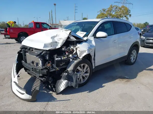 KM8J33A41LU223008 2020 HYUNDAI TUCSON - Image 2