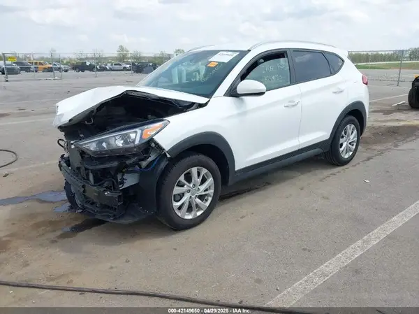 KM8J33A41MU315916 2021 HYUNDAI TUCSON - Image 2