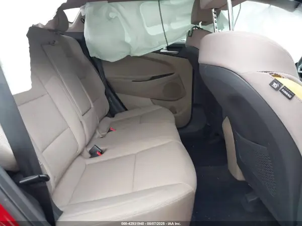 KM8J33A41MU330299 2021 HYUNDAI TUCSON - Image 8