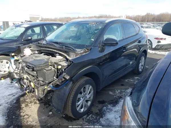 KM8J33A41MU380264 2021 HYUNDAI TUCSON - Image 2