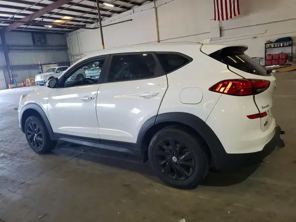KM8J33A41MU390051 2021 HYUNDAI TUCSON - Image 2