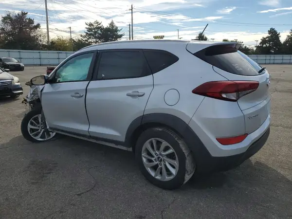 KM8J33A42GU059368 2016 HYUNDAI TUCSON - Image 2