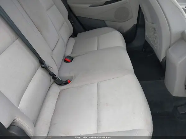 KM8J33A42GU061590 2016 HYUNDAI TUCSON - Image 8