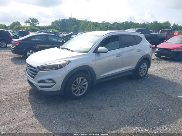 KM8J33A42GU062223 2016 HYUNDAI TUCSON - Image 2