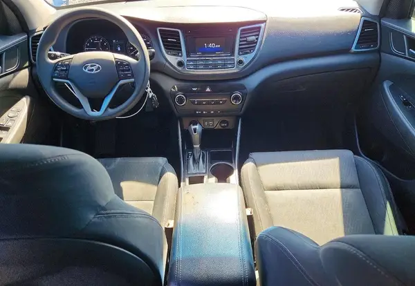 KM8J33A42GU073335 2016 HYUNDAI TUCSON - Image 8