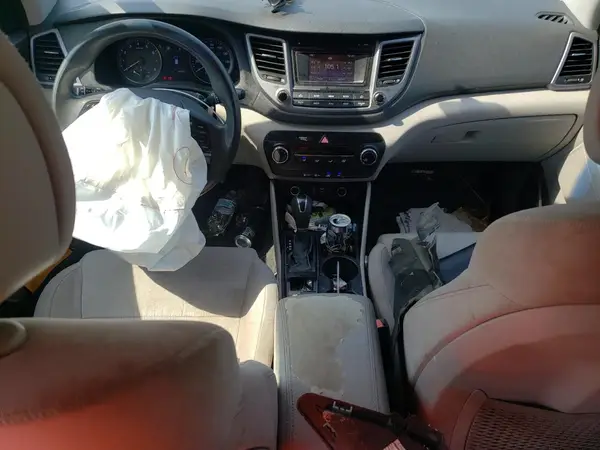 KM8J33A42GU088255 2016 HYUNDAI TUCSON - Image 8