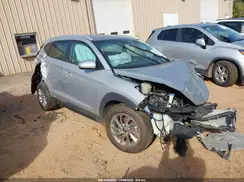 KM8J33A42GU125384 2016 HYUNDAI TUCSON