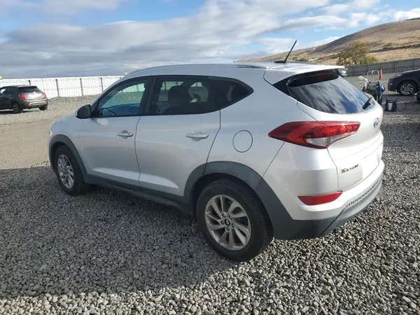 KM8J33A42GU130875 2016 HYUNDAI TUCSON - Image 2