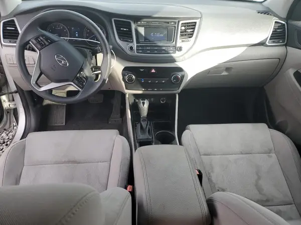 KM8J33A42GU130875 2016 HYUNDAI TUCSON - Image 8