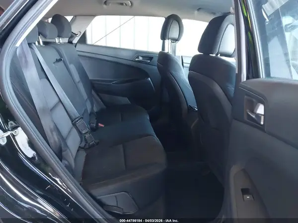 KM8J33A42GU148504 2016 HYUNDAI TUCSON - Image 8
