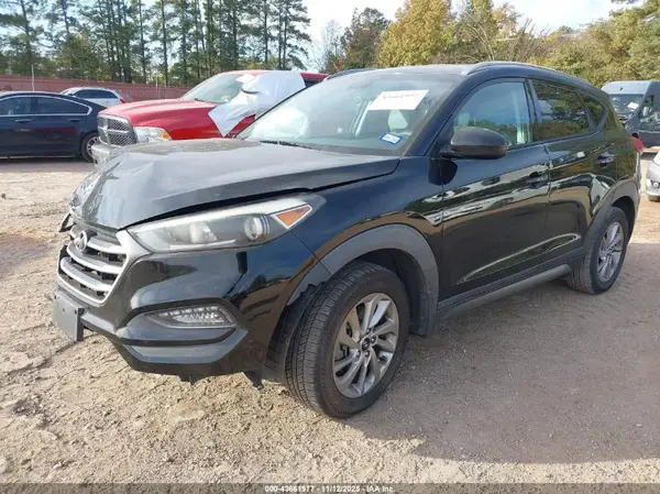 KM8J33A42GU160233 2016 HYUNDAI TUCSON - Image 2