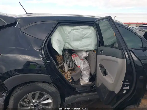 KM8J33A42GU177257 2016 HYUNDAI TUCSON - Image 8