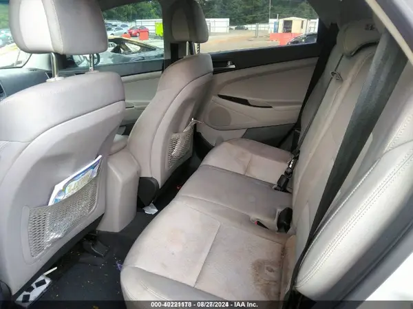 KM8J33A42GU179915 2016 HYUNDAI TUCSON - Image 8