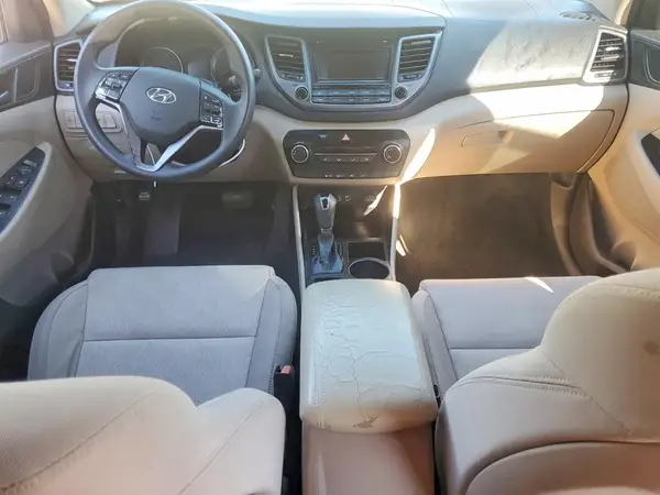 KM8J33A42GU205624 2016 HYUNDAI TUCSON - Image 8