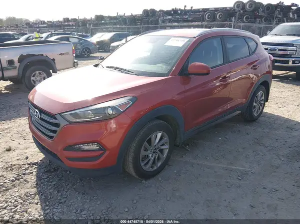 KM8J33A42GU215828 2016 HYUNDAI TUCSON - Image 2