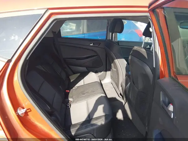 KM8J33A42GU215828 2016 HYUNDAI TUCSON - Image 8
