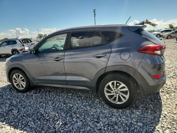 KM8J33A42GU225629 2016 HYUNDAI TUCSON - Image 2
