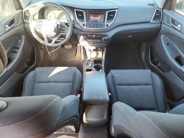 KM8J33A42GU229390 2016 HYUNDAI TUCSON - Image 8