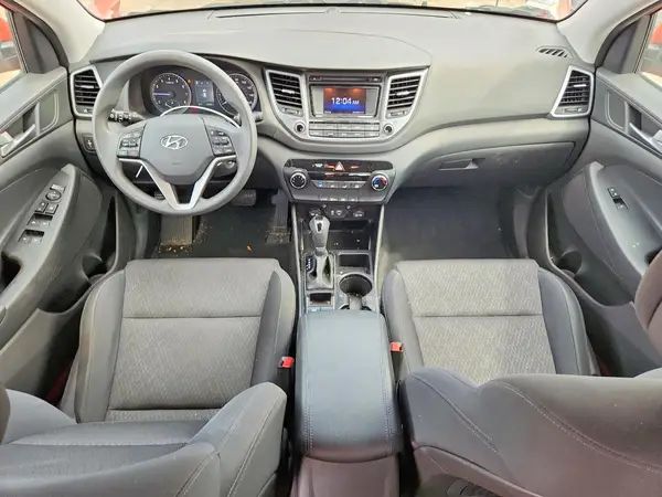 KM8J33A42HU253464 2017 HYUNDAI TUCSON - Image 8