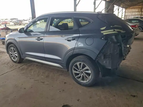 KM8J33A42HU265095 2017 HYUNDAI TUCSON - Image 2