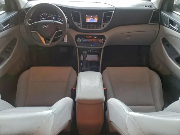 KM8J33A42HU265095 2017 HYUNDAI TUCSON - Image 8