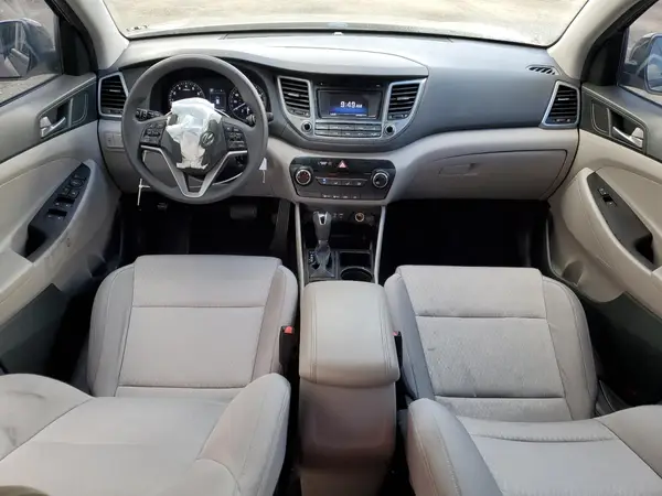 KM8J33A42HU276078 2017 HYUNDAI TUCSON - Image 8