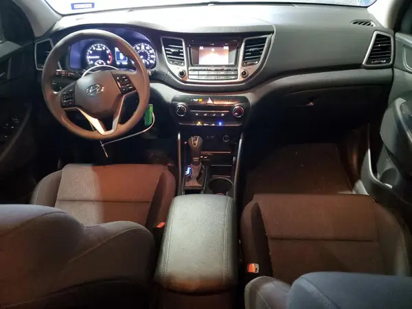 KM8J33A42HU293978 2017 HYUNDAI TUCSON - Image 8