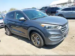 KM8J33A42HU379131 2017 HYUNDAI TUCSON
