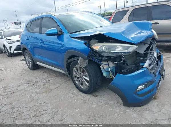 KM8J33A42HU424777 2017 HYUNDAI TUCSON - Image 1