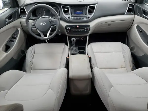 KM8J33A42HU434922 2017 HYUNDAI TUCSON - Image 8