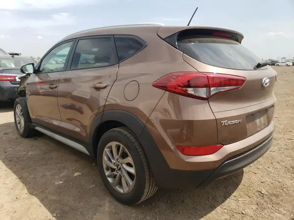 KM8J33A42HU440090 2017 HYUNDAI TUCSON - Image 2