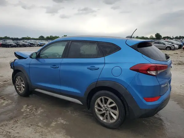 KM8J33A42HU468598 2017 HYUNDAI TUCSON - Image 2
