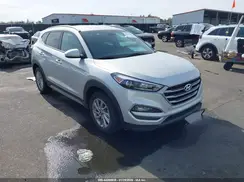 KM8J33A42HU475437 2017 HYUNDAI TUCSON