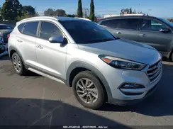 KM8J33A42HU494604 2017 HYUNDAI TUCSON