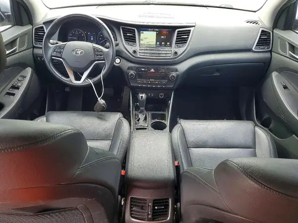 KM8J33A42HU501731 2017 HYUNDAI TUCSON - Image 8